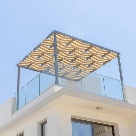 Seaside Emerald Paralimni