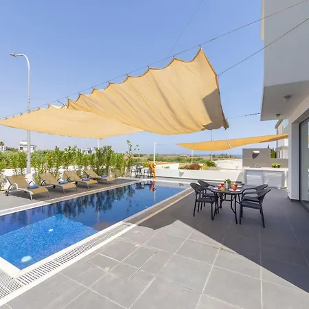 Seaside Emerald Σπίτι διακοπών *