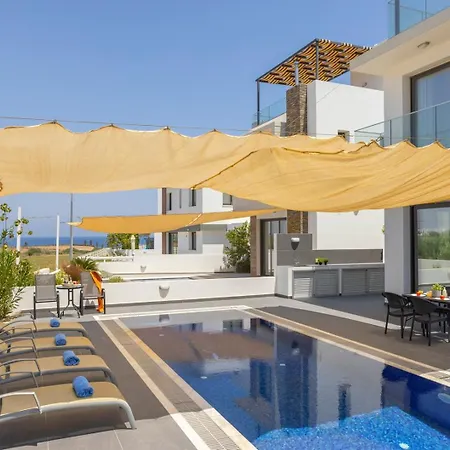 Seaside Emerald Paralimni