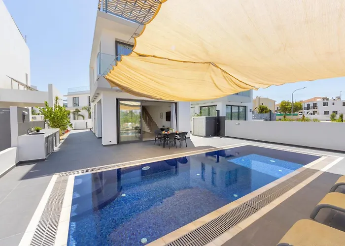 Seaside Emerald Casa de Férias Paralimni