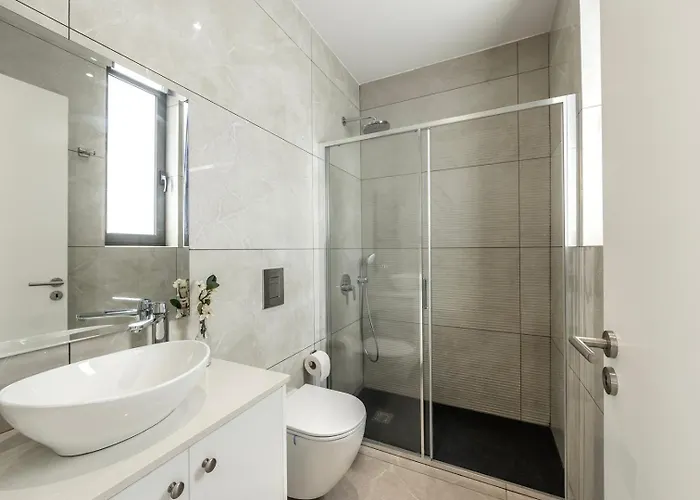 Seaside Emerald * Παραλίμνι