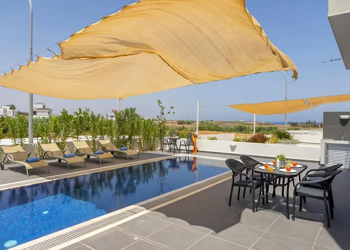 Seaside Emerald * Παραλίμνι